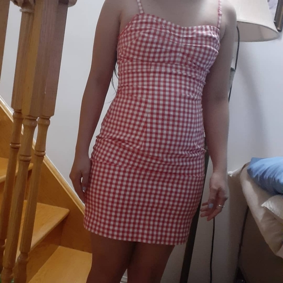 GUESS VINTAGE GINHAM DRESS - Picture 6 of 6